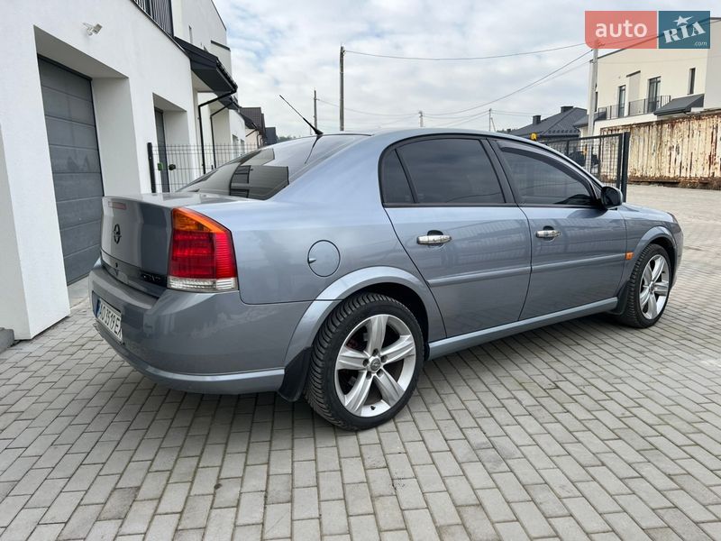 Седан Opel Vectra 2006 в Львове