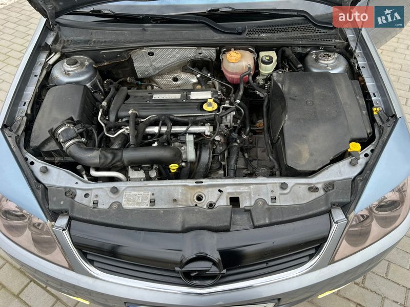 Седан Opel Vectra 2006 в Львове