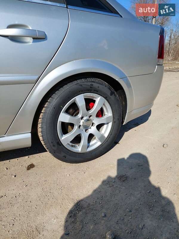 Лифтбек Opel Vectra 2008 в Дрогобыче