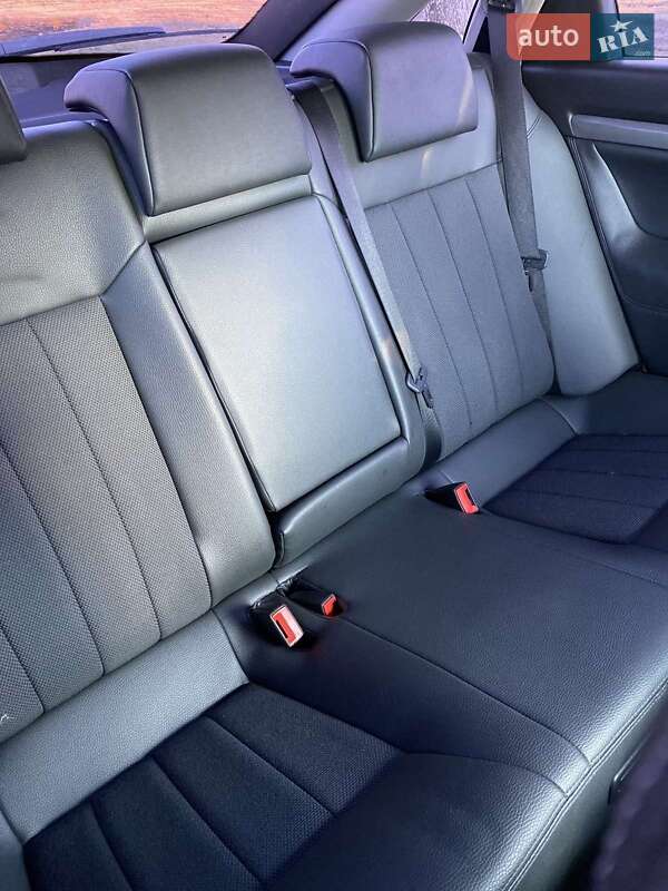 Лифтбек Opel Vectra 2008 в Дрогобыче