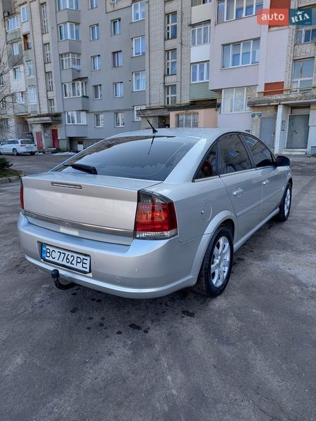Лифтбек Opel Vectra 2008 в Дрогобыче