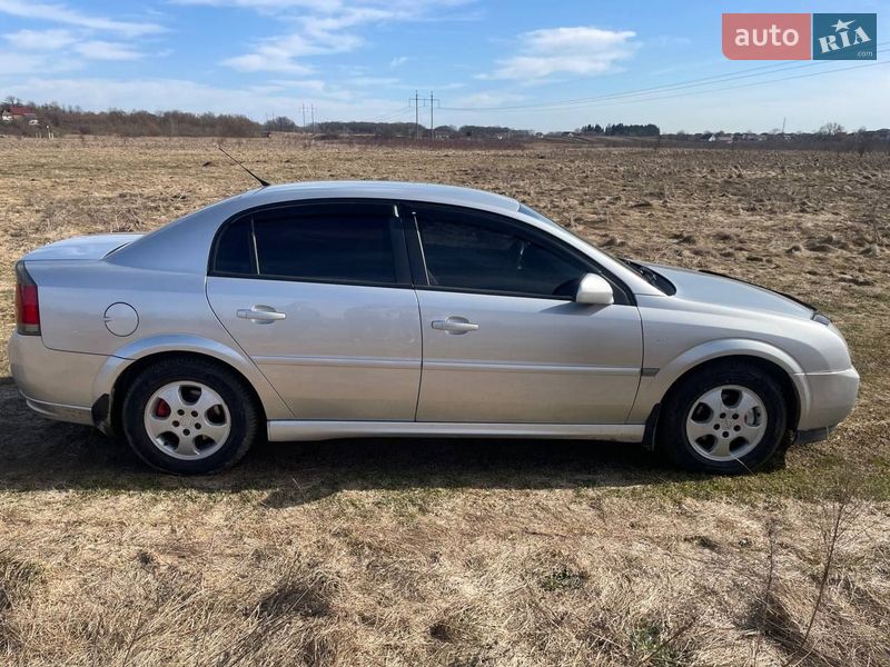 Седан Opel Vectra 2005 в Жидачове