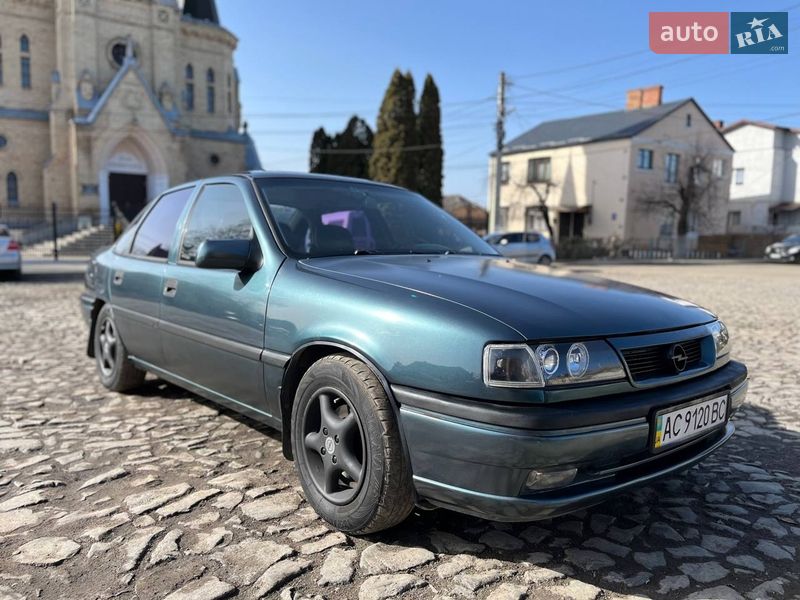 Седан Opel Vectra 1994 в Луцке