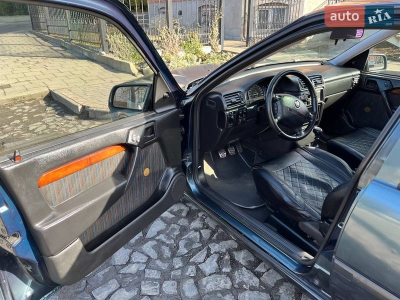 Седан Opel Vectra 1994 в Луцке