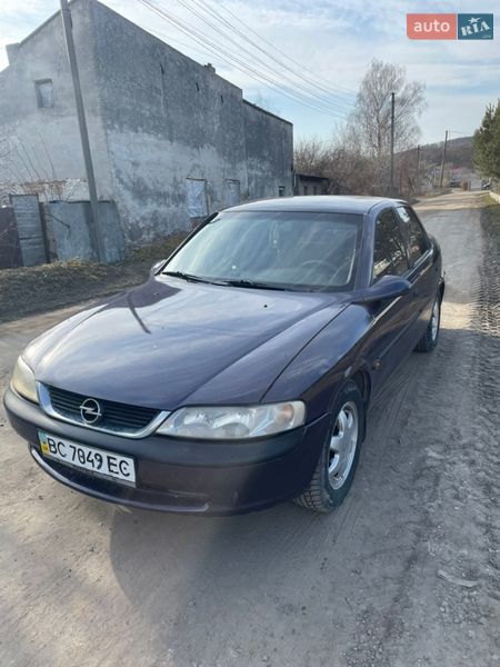 Седан Opel Vectra 1996 в Жовкве