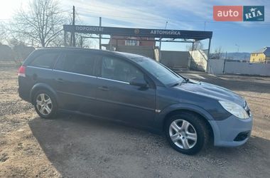 Универсал Opel Vectra 2005 в Ивано-Франковске