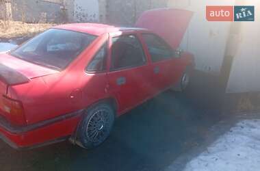 Седан Opel Vectra 1988 в Володимирці