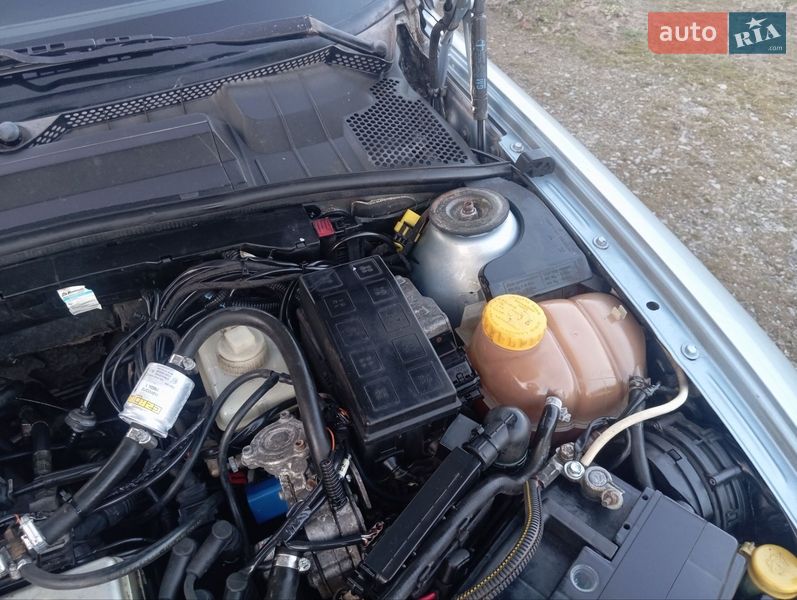 Универсал Opel Vectra 1996 в Дубно
