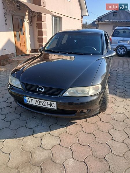 Седан Opel Vectra 2001 в Калуше
