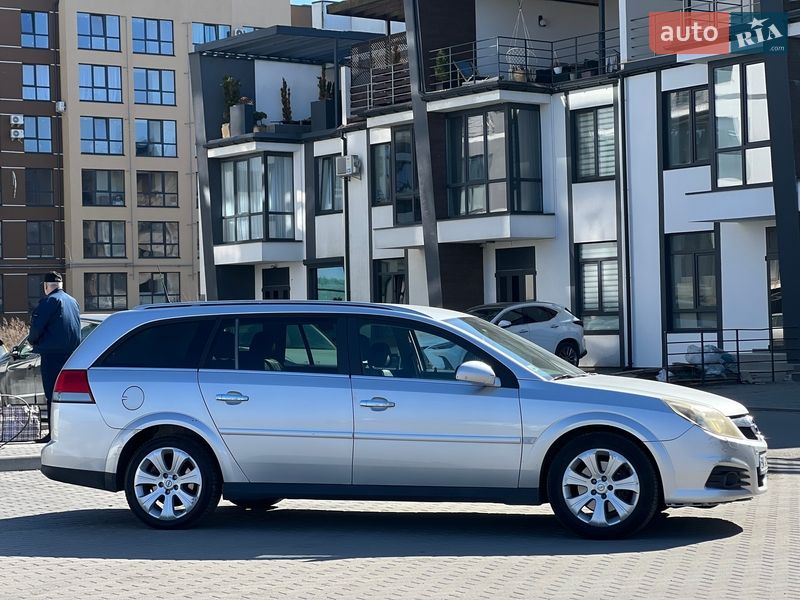 Універсал Opel Vectra 2008 в Рівному