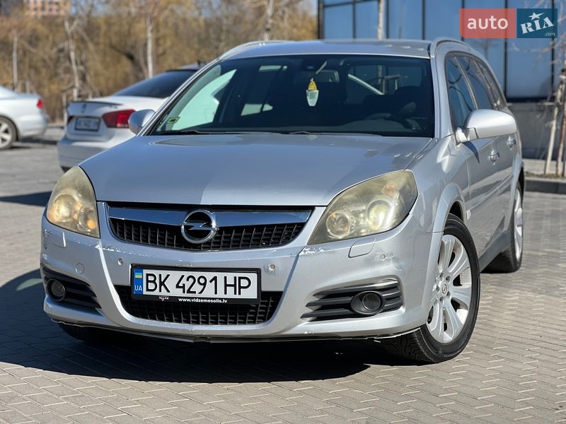 Універсал Opel Vectra 2008 в Рівному