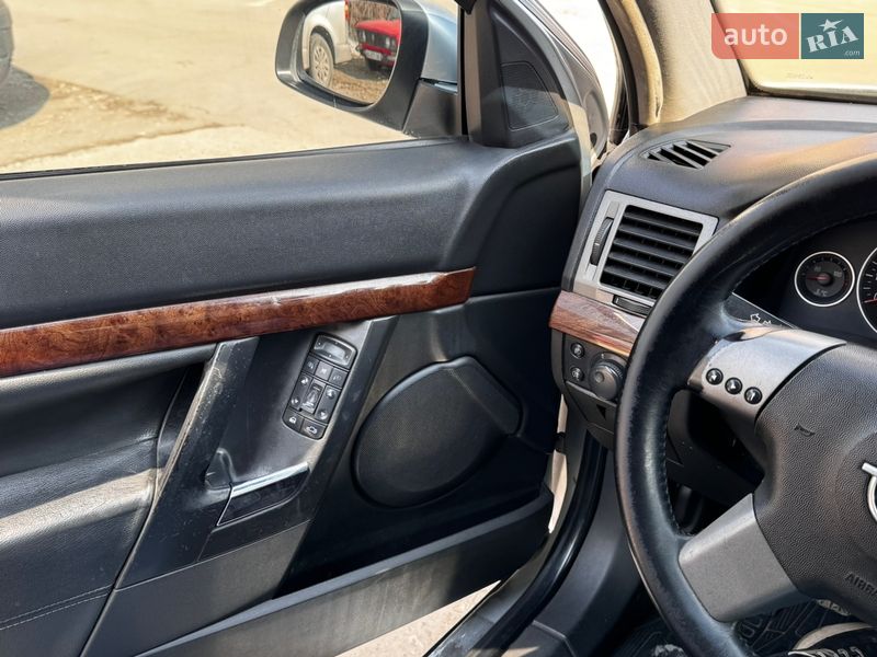 Седан Opel Vectra 2004 в Тернополе