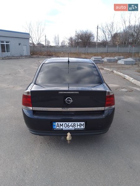 Седан Opel Vectra 2004 в Бердичеві