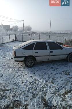 Седан Opel Vectra 1989 в Белгороде-Днестровском