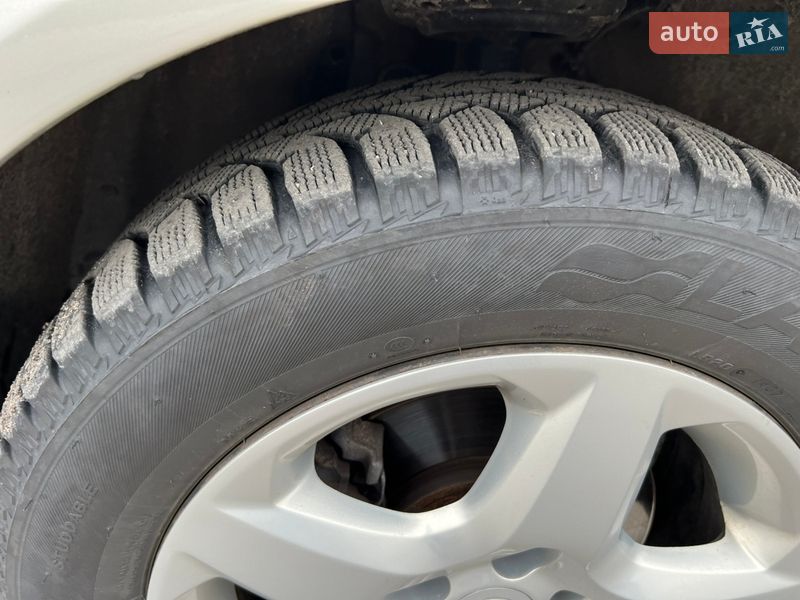 Седан Opel Vectra 2007 в Миронівці