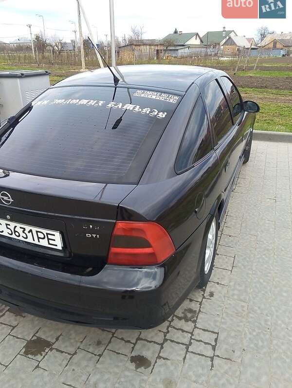 Универсал Opel Vectra 2001 в Буске