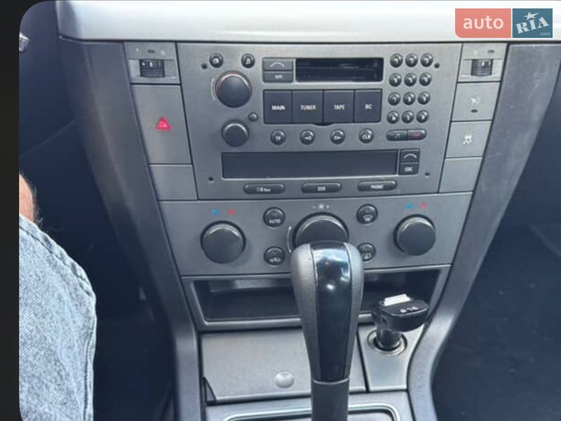 Седан Opel Vectra 2003 в Софиевской Борщаговке