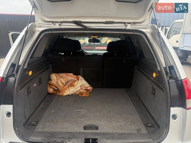 Универсал Opel Vectra 2005 в Жовкве