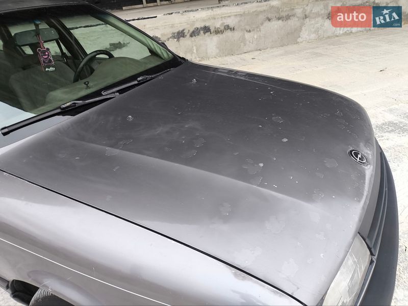 Седан Opel Vectra 1989 в Надворной