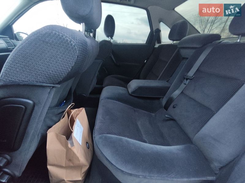 Седан Opel Vectra 2001 в Новомосковске фото 10 Седан Opel Vectra 2001 в Новомосковске