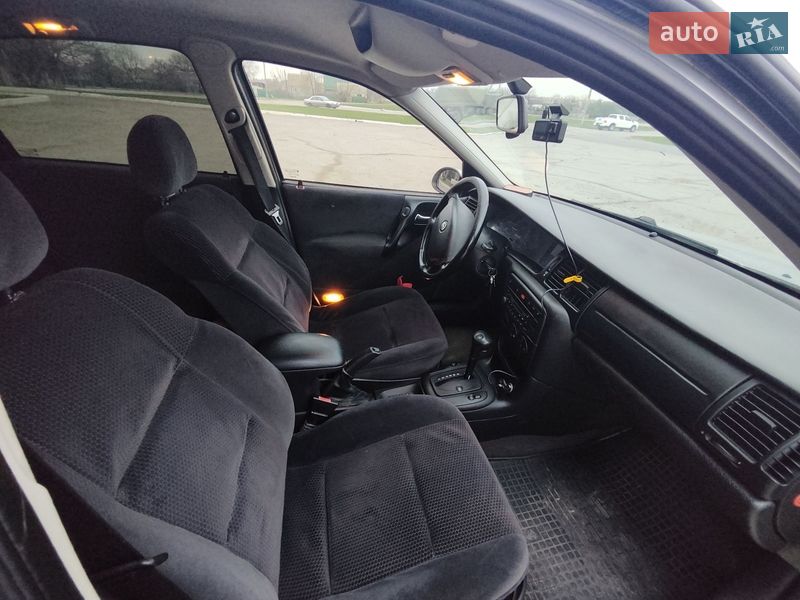 Седан Opel Vectra 2001 в Новомосковске фото 14 Седан Opel Vectra 2001 в Новомосковске