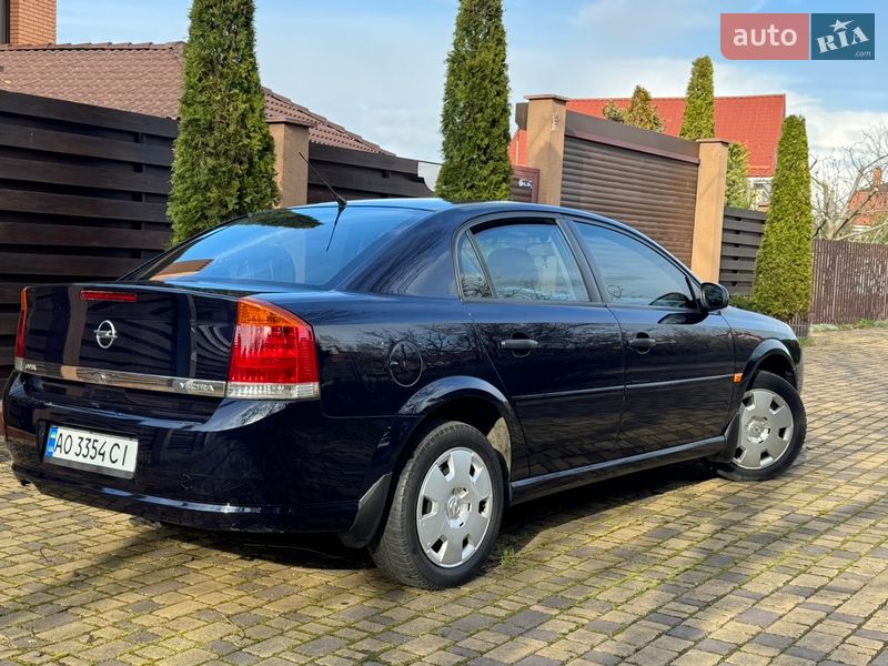 Седан Opel Vectra 2005 в Одесі