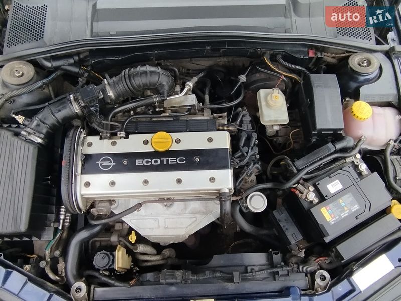 Седан Opel Vectra 1997 в Киеве