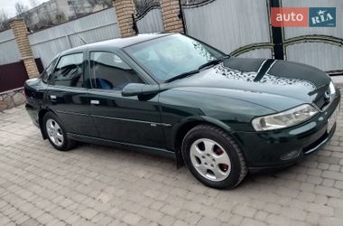 Седан Opel Vectra 1999 в Мурованых Куриловцах