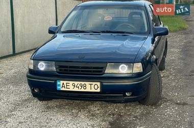 Седан Opel Vectra 1992 в Миколаївці