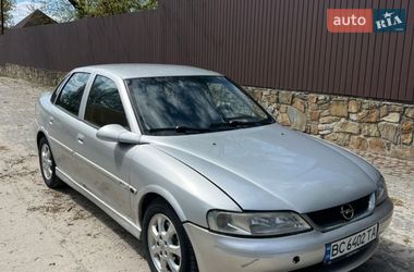 Седан Opel Vectra 1999 в Львові