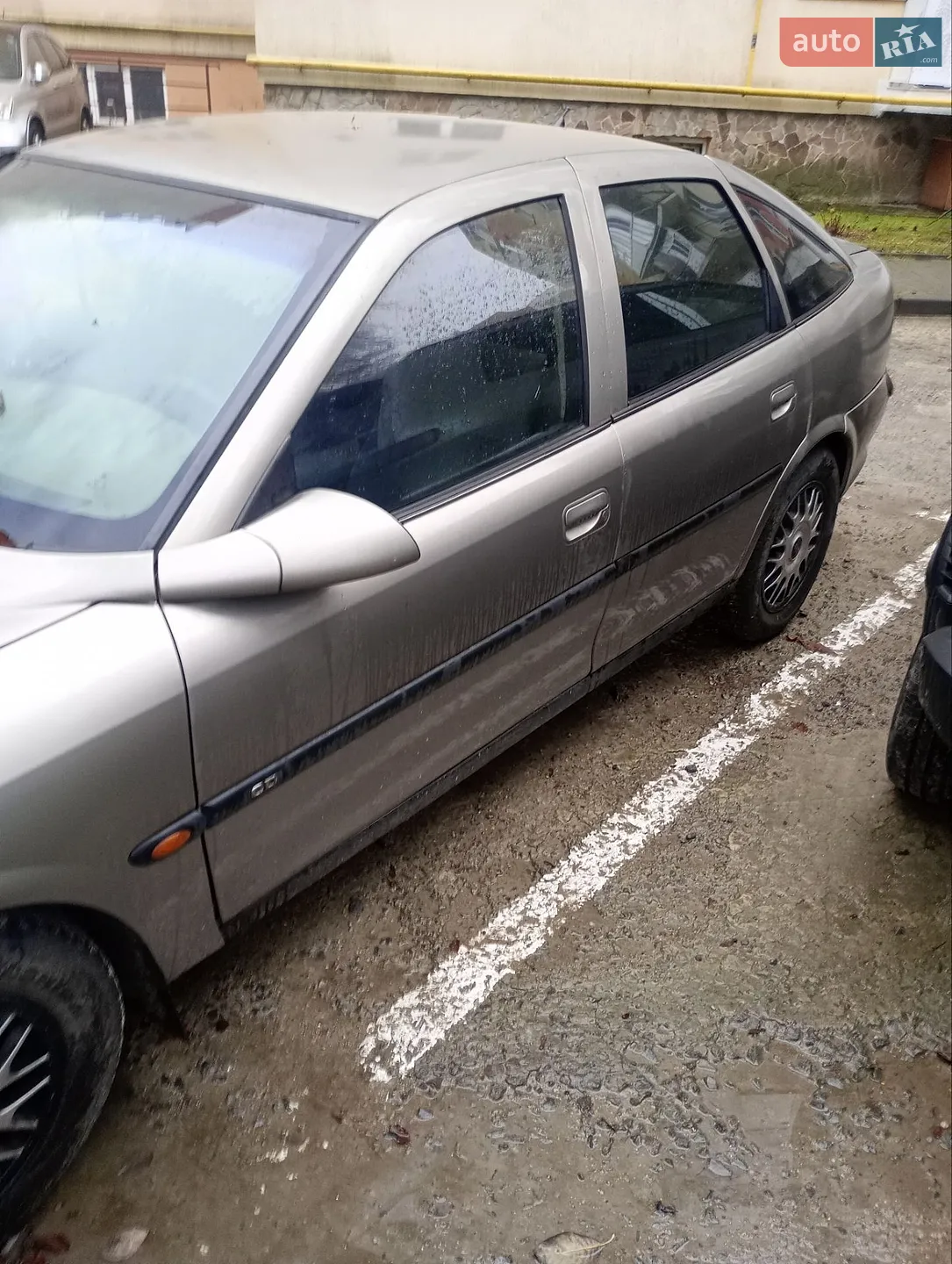 Opel Vectra 1996 VIN W0L000038T7521175 фото оголошення 7 з 12