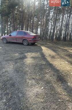 Седан Opel Vectra 1997 в Изюме