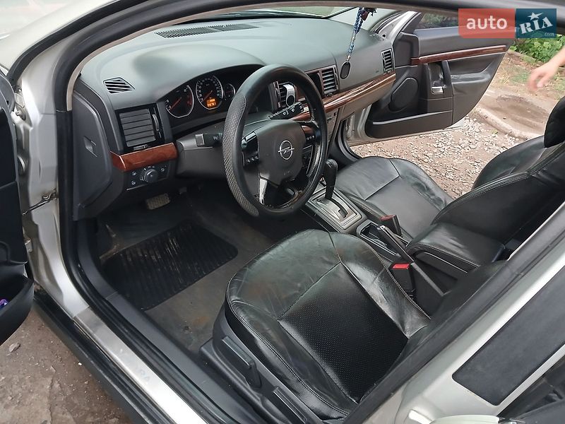 Седан Opel Vectra 2003 в Александрие