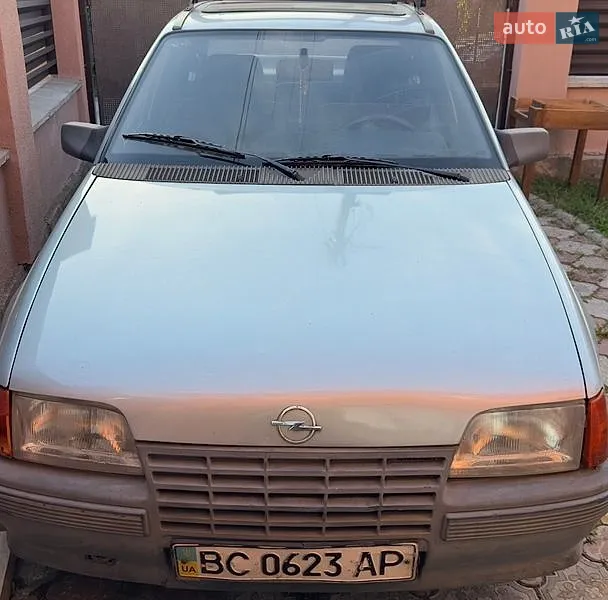 Opel Vectra 1988