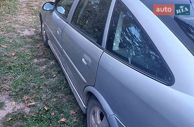 Ліфтбек Opel Vectra 2000 в Немирові