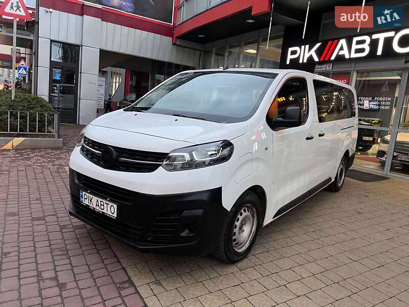 Мінівен Opel Vivaro-e 2020 в Львові