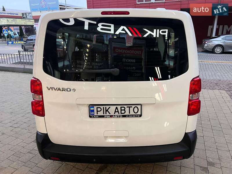Мінівен Opel Vivaro-e 2020 в Львові