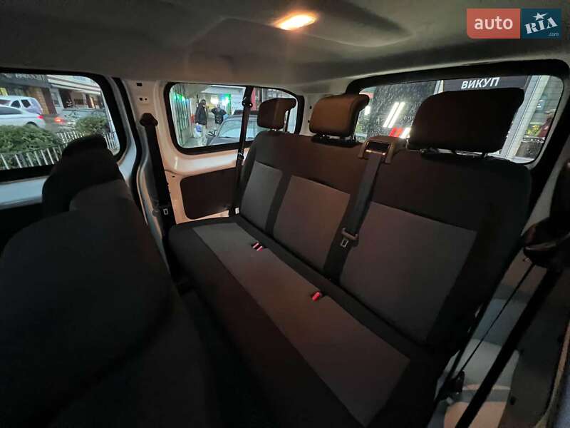 Мінівен Opel Vivaro-e 2020 в Львові