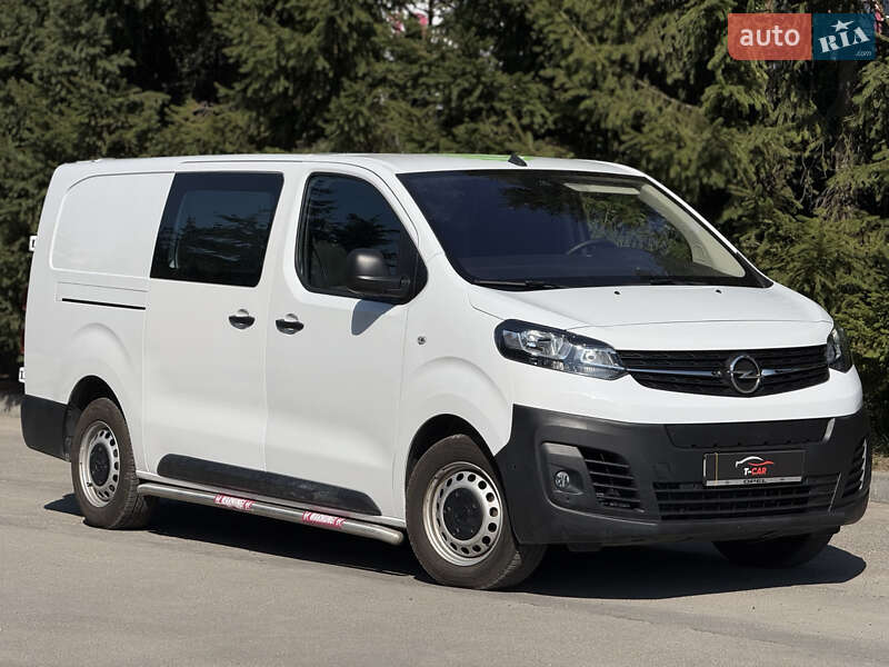 Вантажний фургон Opel Vivaro-e 2023 в Тернополі