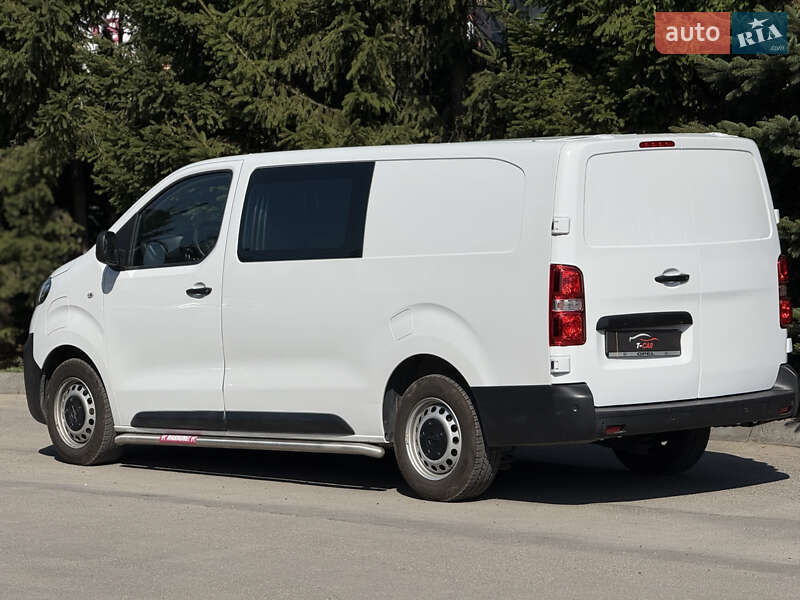 Вантажний фургон Opel Vivaro-e 2023 в Тернополі
