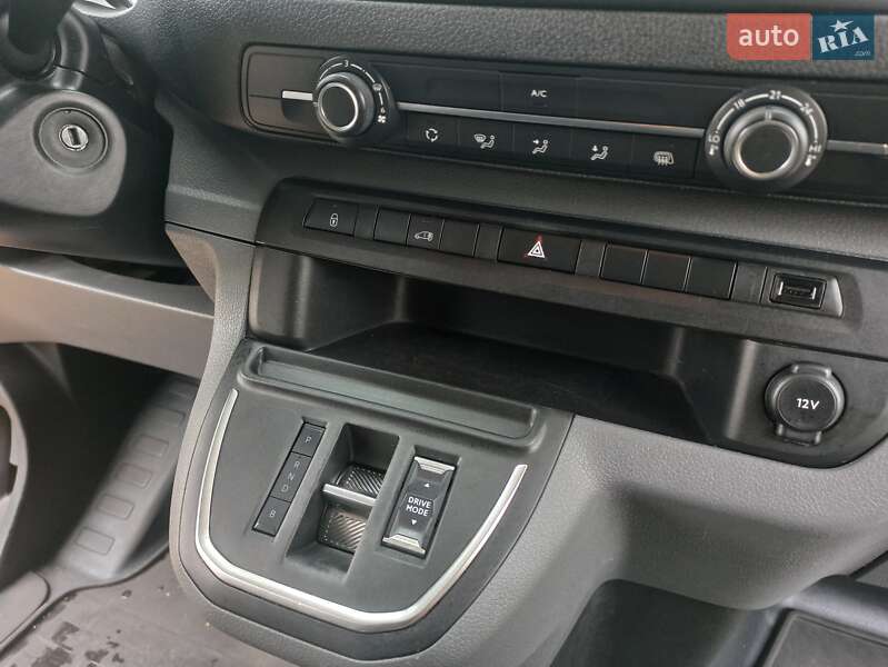 Грузовой фургон Opel Vivaro-e 2021 в Дубно