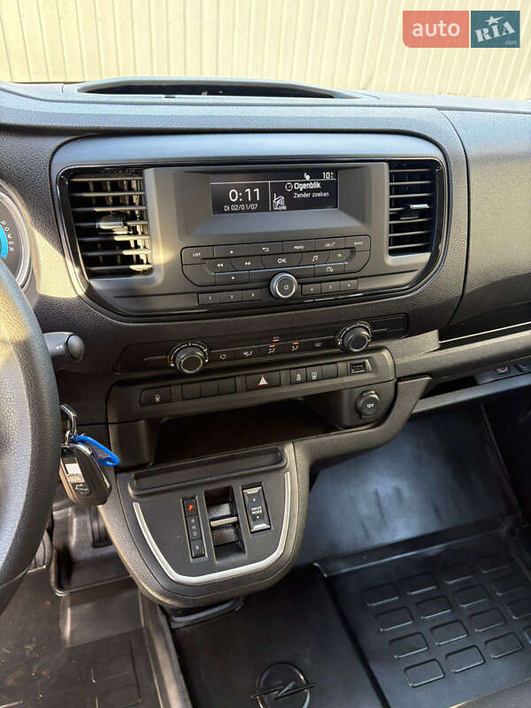 Минивэн Opel Vivaro-e 2023 в Ровно
