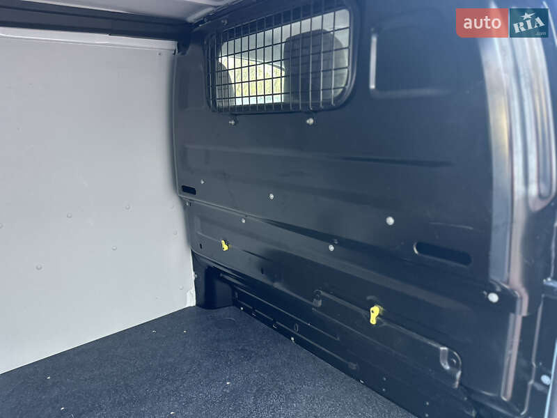 Микроавтобус грузовой (до 3,5т) Opel Vivaro-e 2021 в Львове фото 19 Микроавтобус грузовой (до 3,5т) Opel Vivaro-e 2021 в Львове