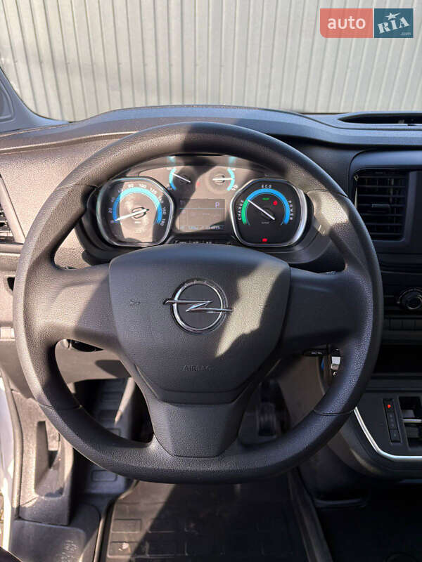 Минивэн Opel Vivaro-e 2023 в Ровно