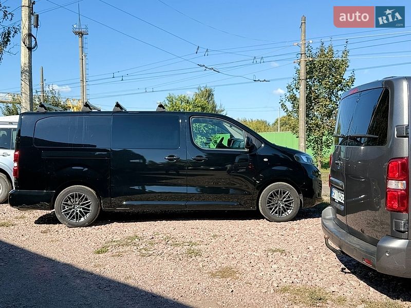 Вантажний фургон Opel Vivaro-e 2021 в Житомирі