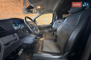 Вантажний фургон Opel Vivaro-e 2021 в Житомирі