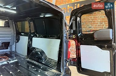 Вантажний фургон Opel Vivaro-e 2021 в Житомирі