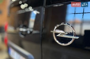 Вантажний фургон Opel Vivaro-e 2021 в Житомирі