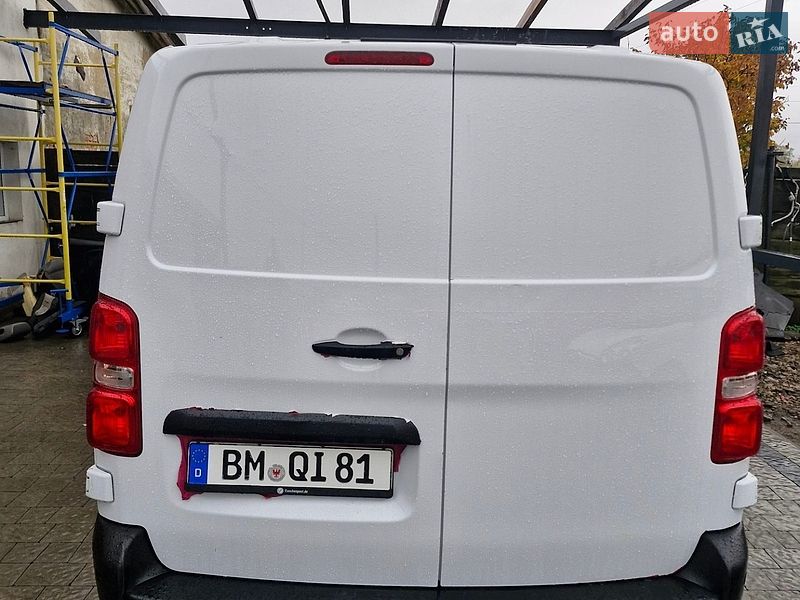 Opel Vivaro-e 2023