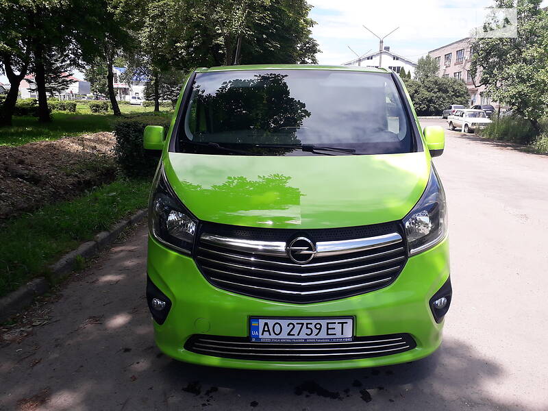 Opel Vivaro груз.